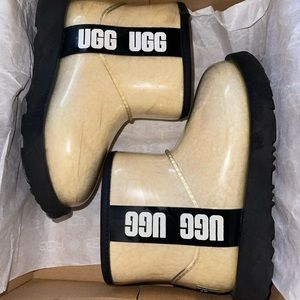 Toddler classic clear mini II (beige) ugg